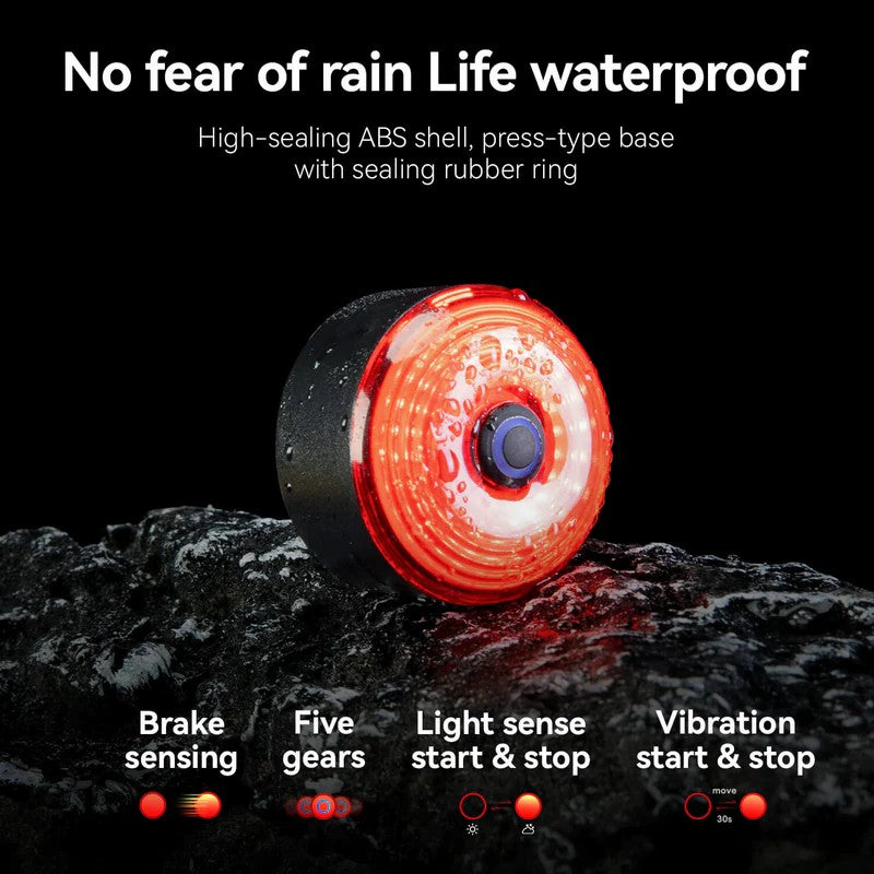 100% Waterproof Bike Saddle Bag with Light - 0.8L
